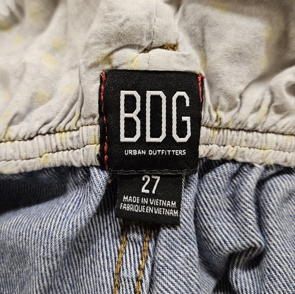 Urban Outfitters BDG High Rise Pleated Fold Over Mom Jeans In Blue Size 27 - Picture 5 of 11